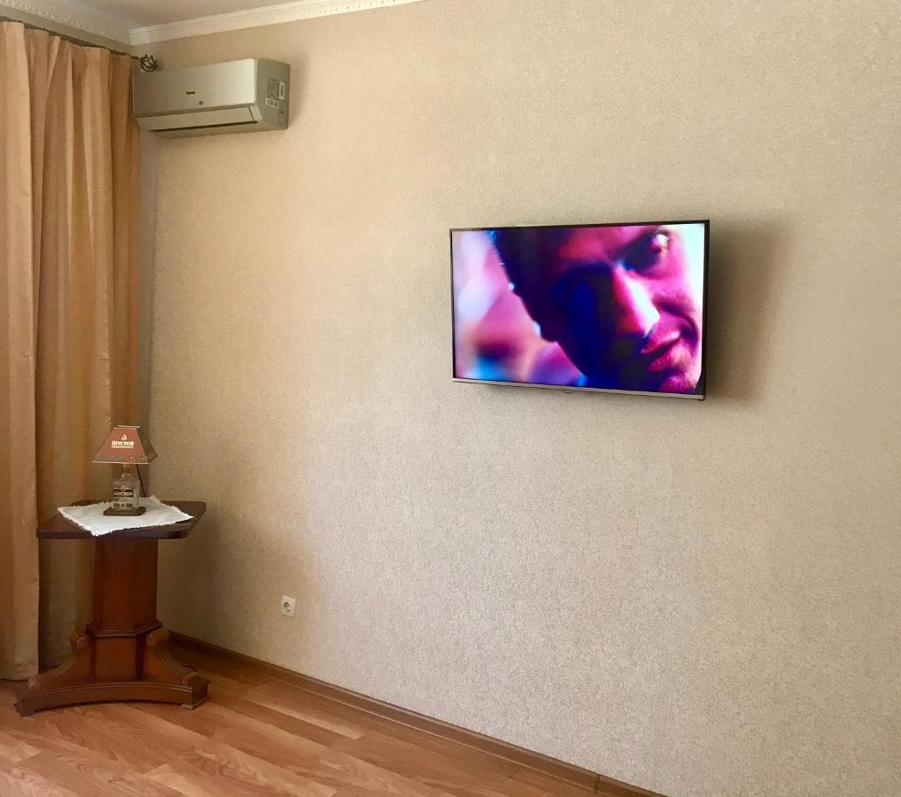 Apartments & Vernissage On Kostandi Street Одеса Екстериор снимка